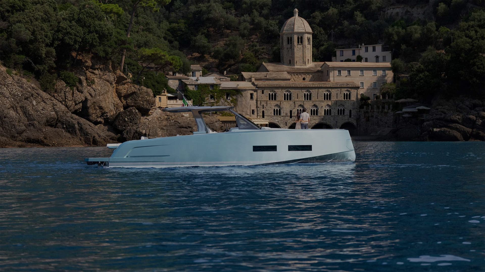 Pardo 43 yacht available for charter in Saint-Tropez