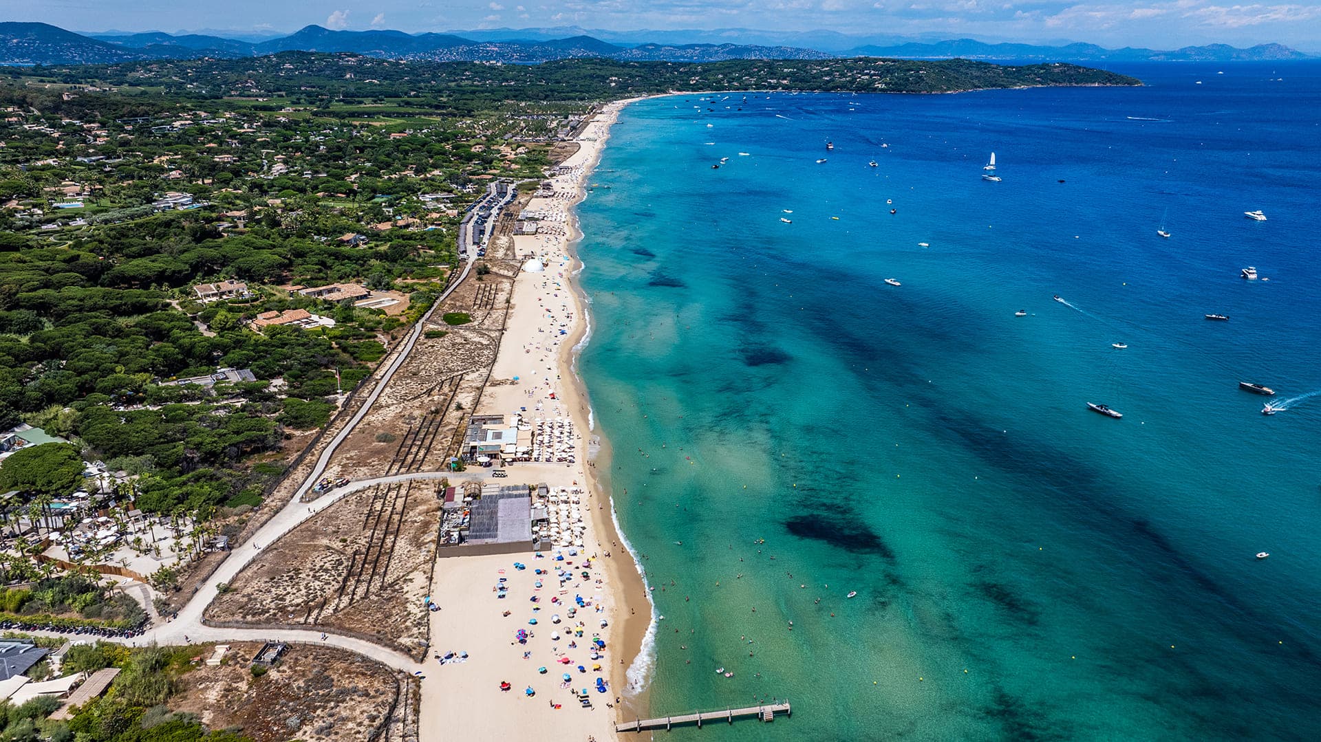 Iconic beach clubs in Pampelonne